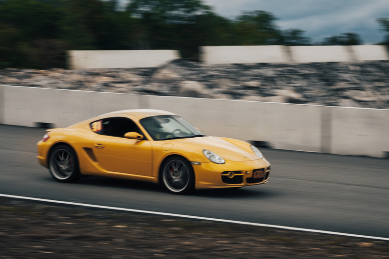 Illustration for article titled This is what a track-day at Palmer looks like // 4K video & photos
